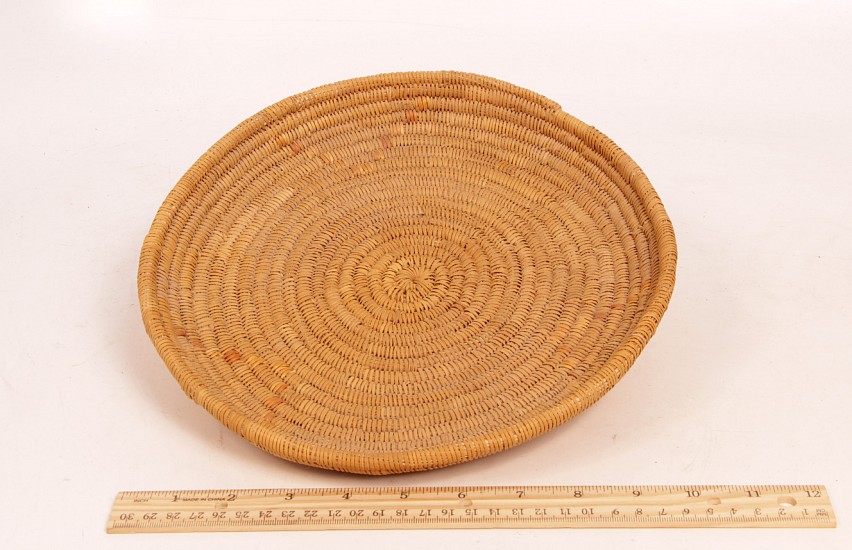 02 - Indian Baskets, Antique Mission Basket: c. 1910 Tray, Mint Condition (10" d)
c. 1910, Juncus and Sumac